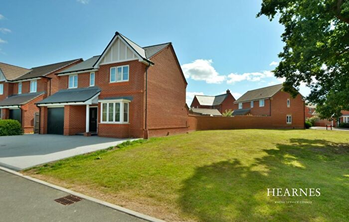 4 Bedroom Detached House For Sale In Bellflower Road, Wimborne, BH21