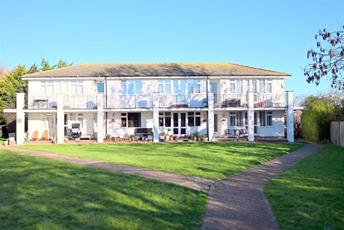 1 Bedroom Flat For Sale In Farmlands Close, Polegate, BN26