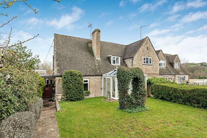 3 Bedroom Semi-Detached House For Sale In Priory Fields, Horsley, GL6