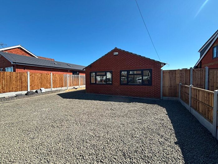 2 Bedroom Detached Bungalow To Rent In Church Road, Bulphan, RM14