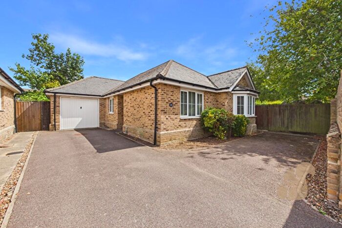 3 Bedroom Detached Bungalow For Sale In Straight Road, Colchester, CO3
