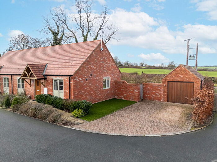 2 Bedroom Semi-Detached Bungalow For Sale In Langdale, Thorpe Langton, LE16