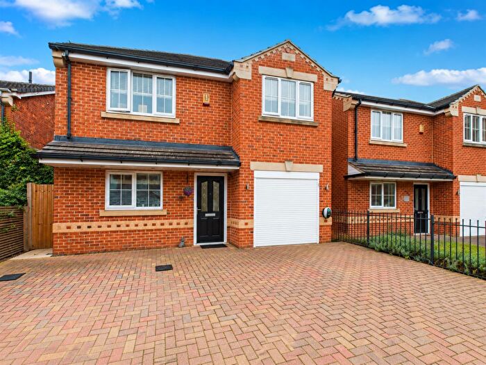 4 Bedroom Detached House For Sale In Vicarage Road, Mickleover, Derby, DE3