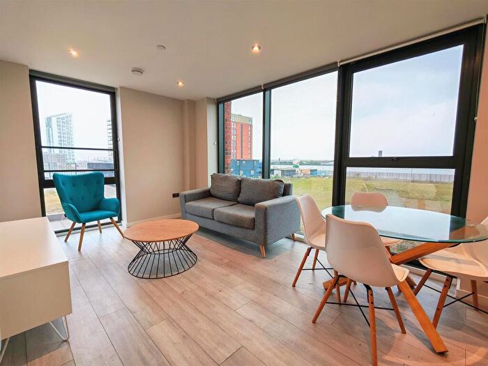 2 Bedroom Apartment To Rent In Jesse Hartley Way, Liverpool, L3