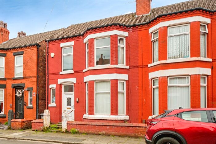 3 Bedroom Semi-Detached House For Sale In Kimberley Road, Wallasey, CH45