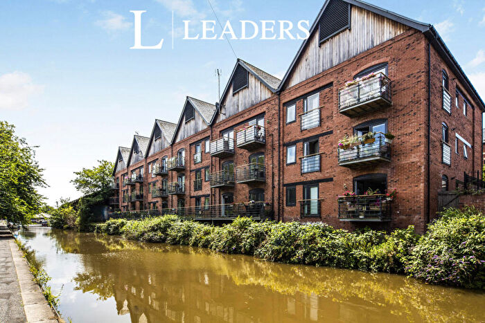 2 Bedroom Flat To Rent In Upper Cambrian Road, Chester, Cheshire, CH1