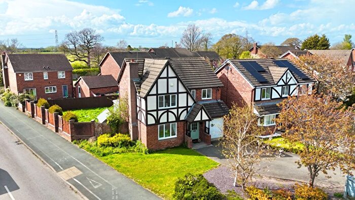 4 Bedroom Detached House For Sale In James Atkinson Way, Crewe, CW1