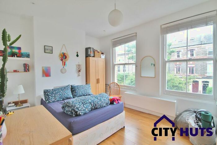 5 Bedroom Terraced House To Rent In Mayton Street, London, N7