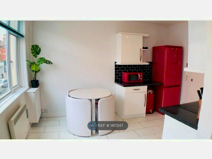 Studio To Rent In Christchurch Road, Bournemouth, BH1