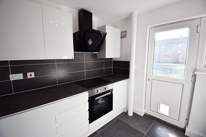 3 Bedroom Terraced House To Rent In Broughton Place, Northampton, NN3