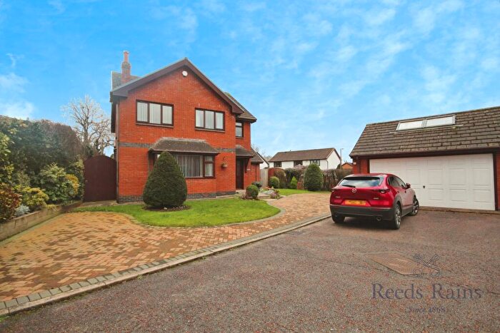 4 Bedroom Detached House For Sale In Fernleigh Close, Garstang, Preston, Lancashire, PR3