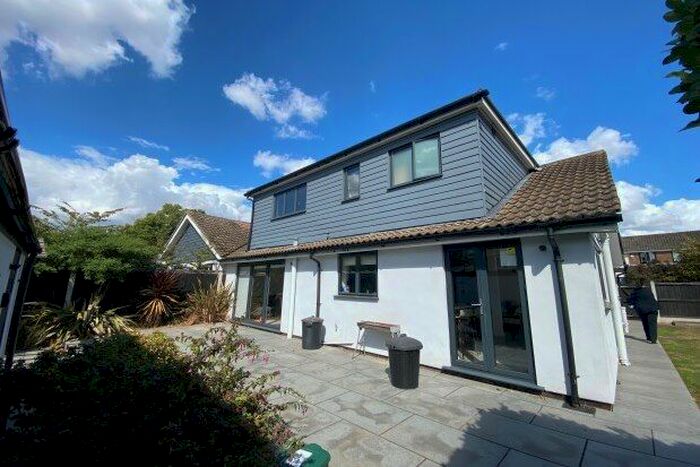 4 Bedroom Property To Rent In Endsleigh Court, Colchester, CO3