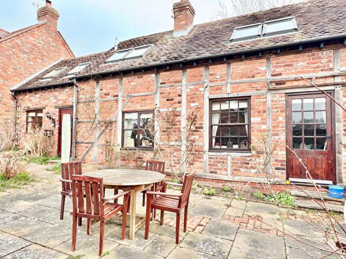 2 Bedroom Terraced House For Sale In Pound Close, Twyning, Tewkesbury, GL20