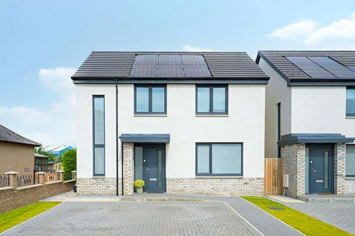 3 Bedroom Detached House For Sale In Bothkennar Road, Carronshore, Falkirk, FK2