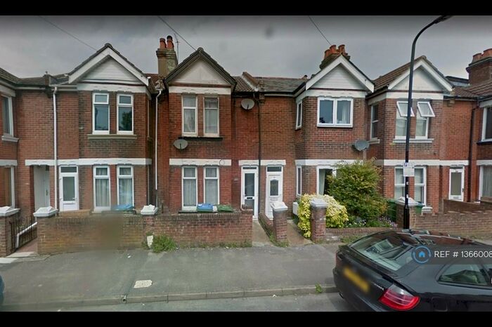 4 Bedroom Terraced House To Rent In Malmesbury Road, Southampton, SO15
