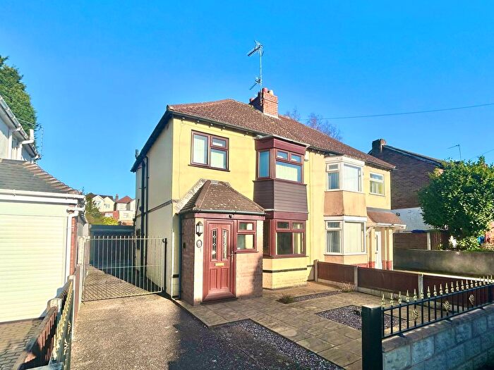 3 Bedroom Semi Detached House For Sale In Kenelm Road, Coseley, WV14