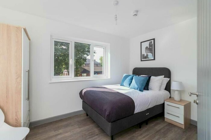 1 Bedroom Flat To Rent In Old Chester Road, Birkenhead, CH42