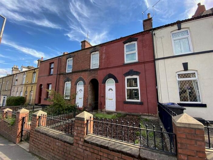3 Bedroom Terraced House To Rent In Cemetery Road, Barnsley S70