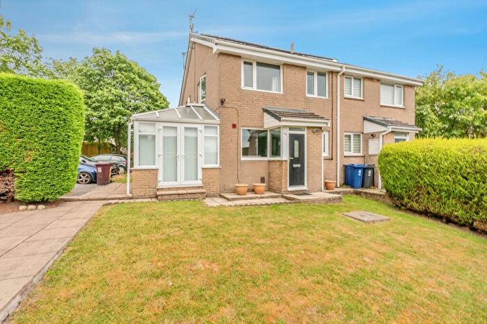 1 Bedroom Mews For Sale In Castlerigg Drive, Burnley, Lancashire, BB12