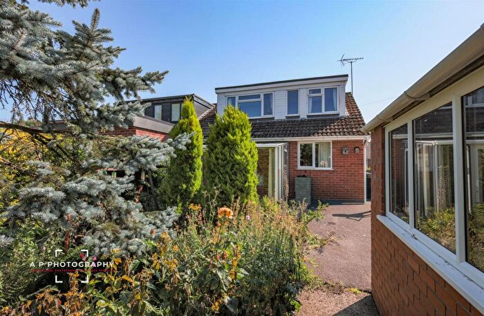 3 Bedroom Semi-Detached Bungalow For Sale In Silverstone Avenue, Cheadle, ST10