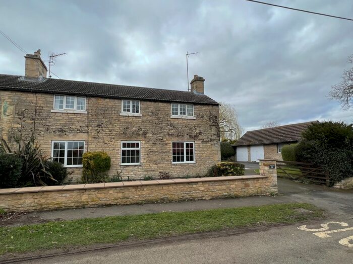 4 Bedroom Detached House To Rent In , Kelby, NG32