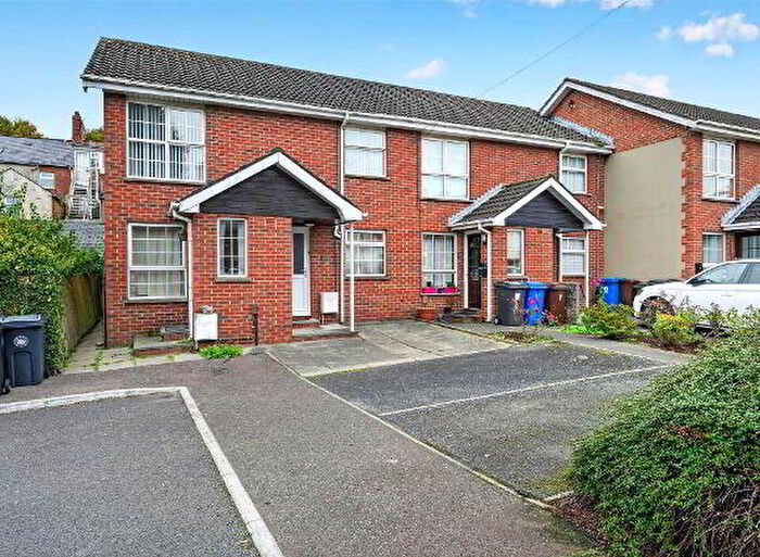 2 Bedroom Apartments To Rent In Earls Court, Belfast, BT4
