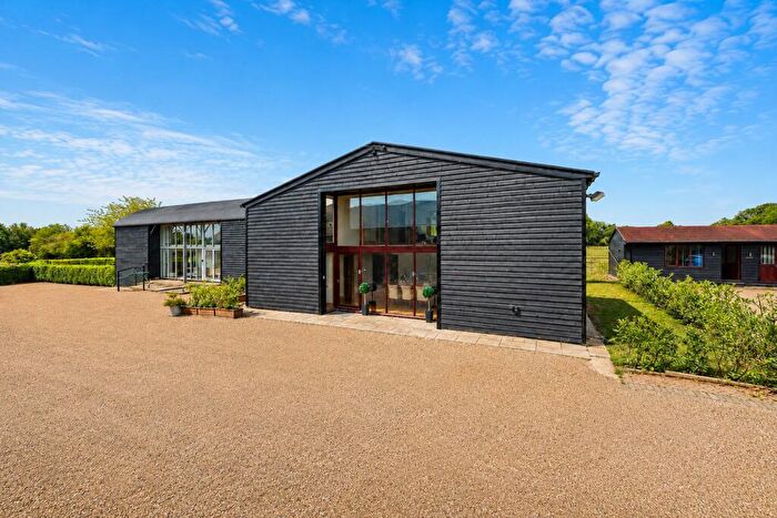 4 Bedroom Barn Conversion For Sale In Clements End Road, Orchard House, HP2
