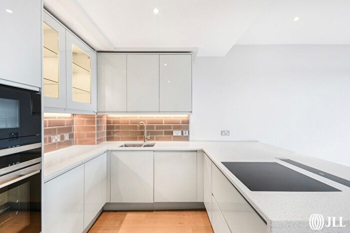 1 Bedroom Flat To Rent In Bellwether Lane, London, SW18