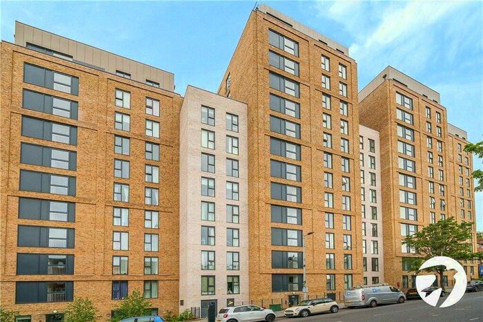 1 Bedroom Flat To Rent In Wellington Street, London, SE18