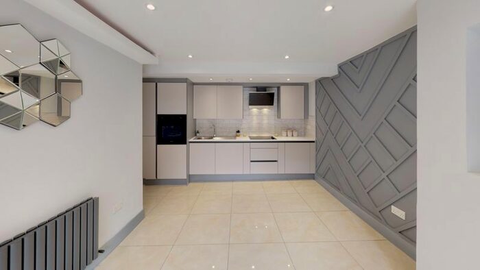 3 Bedroom Property To Rent In Lorne Gardens, London, W11