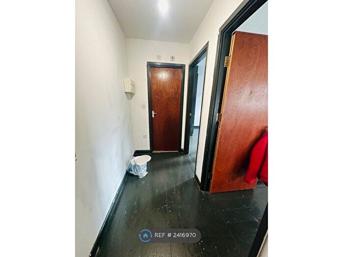 1 Bedroom Flat To Rent In New Road, Chatham, ME4