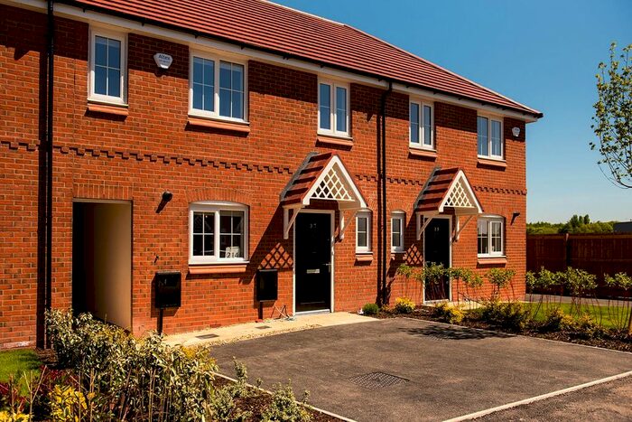 3 Bedroom Semi-Detached House To Rent In Cromwell Road, Ellesmere Port, CH65