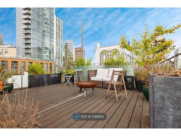 2 Bedroom Flat To Rent In Chandlery House, London, E1