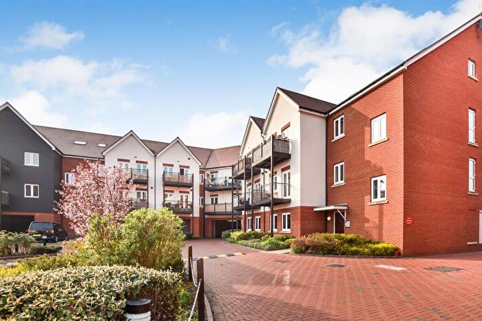 1 Bedroom Apartment For Sale In Tylers Ride, South Woodham Ferrers, CM3