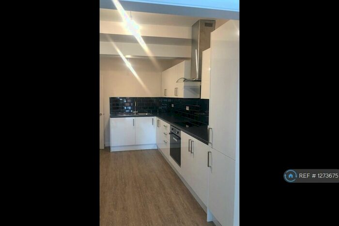 1 Bedroom Flat To Rent In Godfrey Street, Heanor, DE75