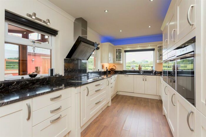 4 Bedroom House For Sale In Springfield, Lydiate Lane, Claughton-On-Brock, Preston, PR3