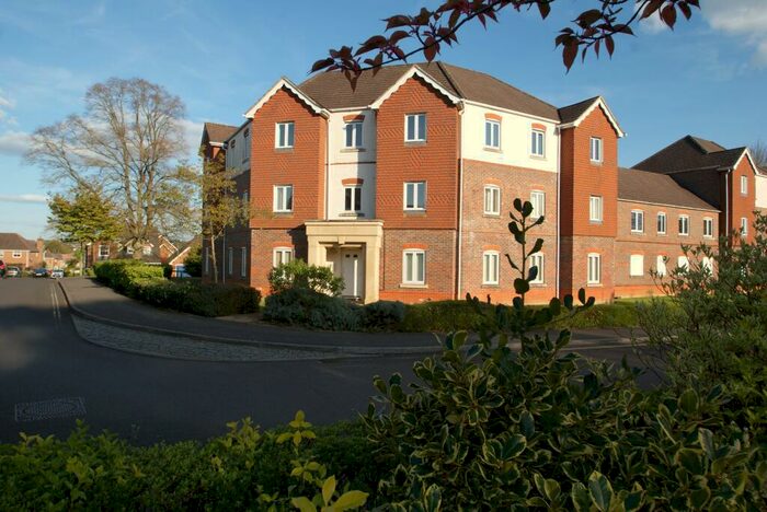 2 Bedroom Flat To Rent In Denning Mead, Andover, SP10
