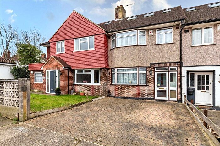 4 Bedroom Terraced House For Sale In Cotton Hill, Bromley, BR1