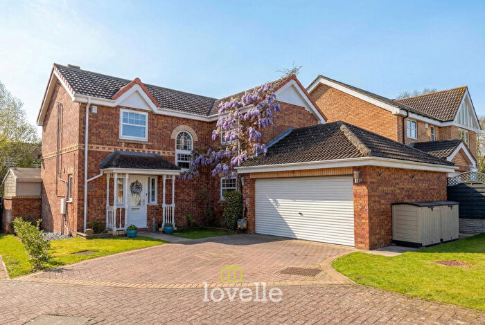 4 Bedroom Detached House For Sale In Cowslip Court, Healing, DN41