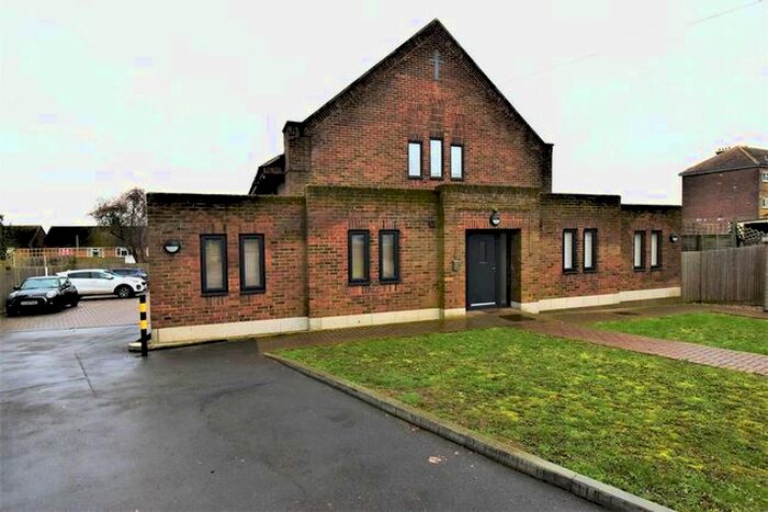 1 Bedroom Flat To Rent In River View, Chadwell St. Mary, Grays, RM16