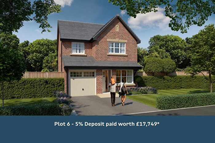 4 Bedroom Detached House For Sale In Cuerden Place, Clayton-Le-Woods, Lancashire, PR25