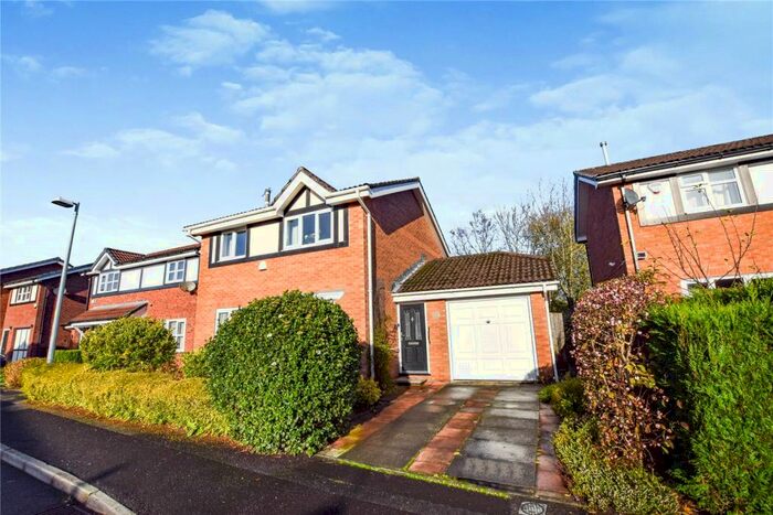 4 Bedroom Detached House To Rent In Bradford Road, Eccles, Manchester, Greater Manchester, M30