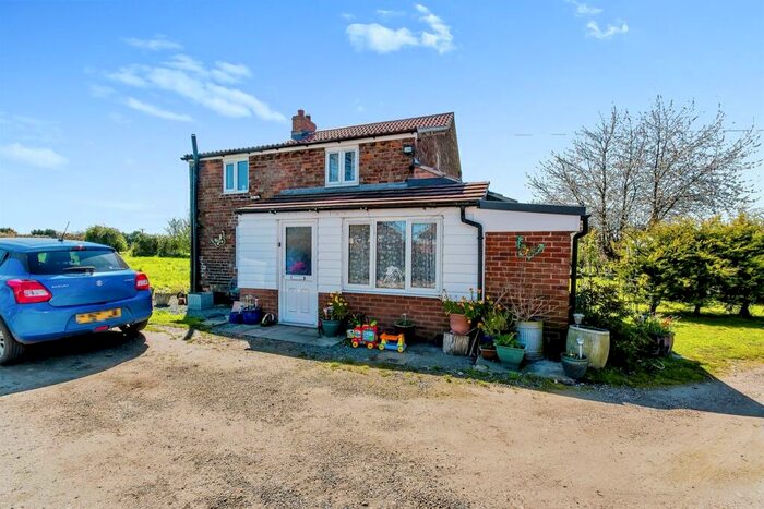 3 Bedroom Detached House For Sale In High Street, Martin, Lincoln, LN4