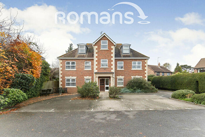 1 Bedroom Apartment To Rent In Silk Place, RG40