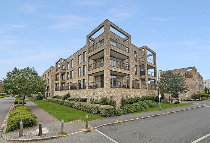 2 Bedroom Apartment For Sale In Trumpington, Cambridge, CB2