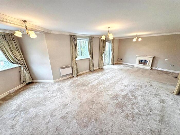 2 Bedroom Penthouse For Sale In Greenside, Cottam, Preston, PR4