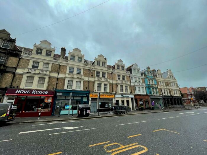 2 Bedroom Flat To Rent In Church Road, Hove, East Sussex, BN3