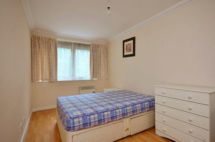 2 Bedroom Flat To Rent In Fitzroy Street, Fitzrovia, London, W1T