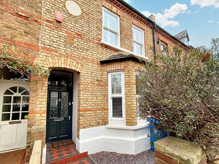 4 Bedroom Terraced House To Rent In Grove Road, Windsor, SL4