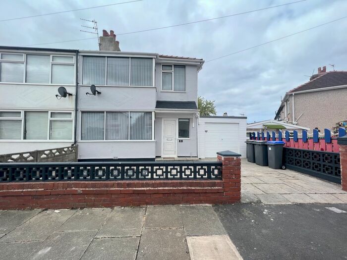 3 Bedroom Semi-Detached House To Rent In Brentwood Avenue, Thornton-Cleveleys, FY5